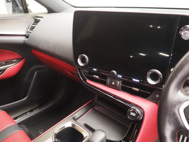 レクサス NX350h Fスポーツ