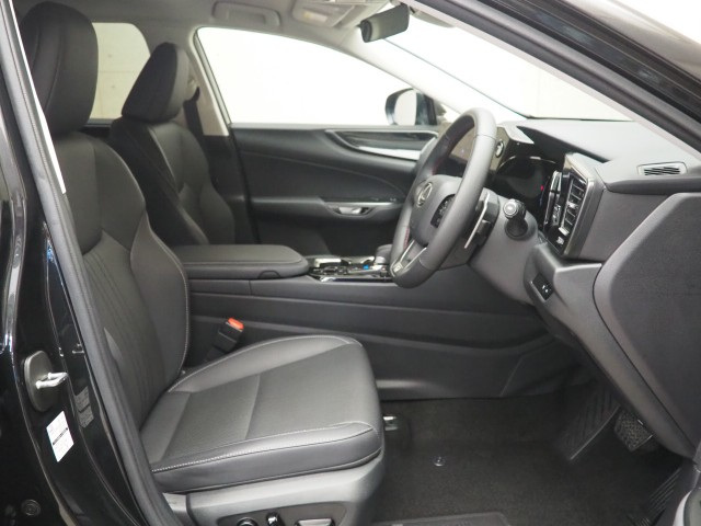 レクサス NX350h ヒョウジュン